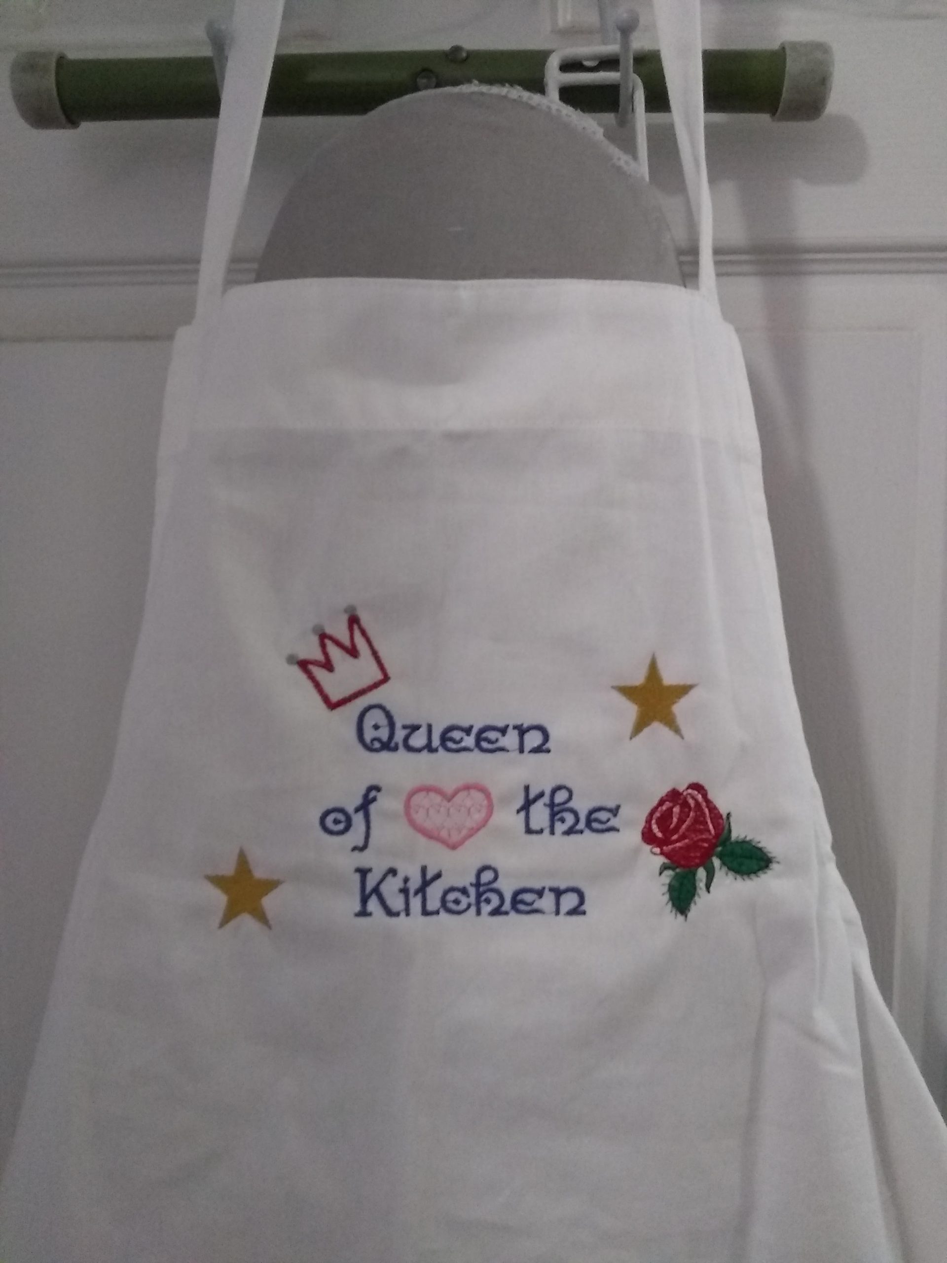 Apron with Embroidery